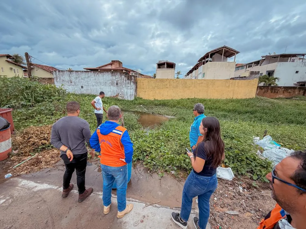 Prefeitura de Lauro de Freitas segue com trabalho preventivo para reduzir impactos das chuvas