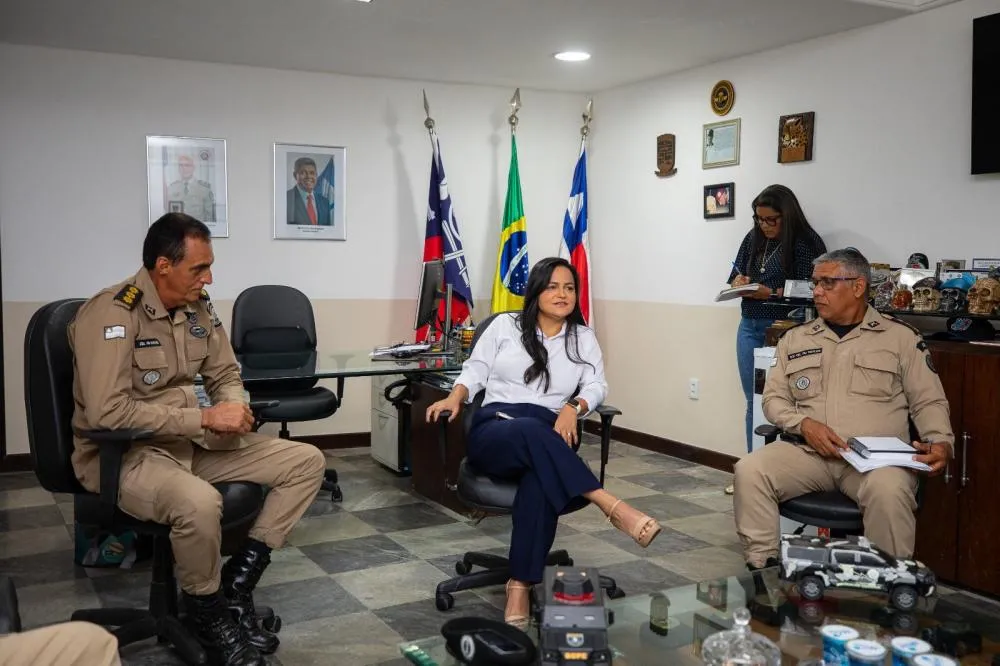 Prefeitura e PM fazem reunião para alinhar ações de segurança pública