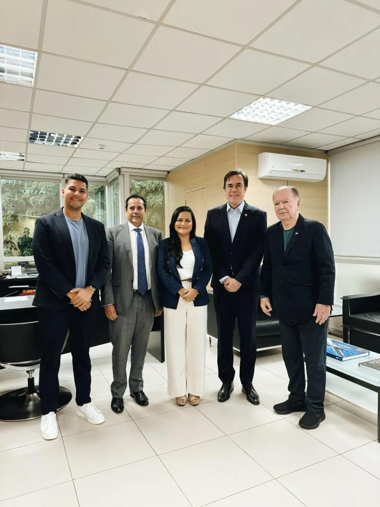 Em Brasília, Débora Regis se reúne com secretário nacional de Mobilidade e discute duplicação da Av. Gerino de Souza Filho