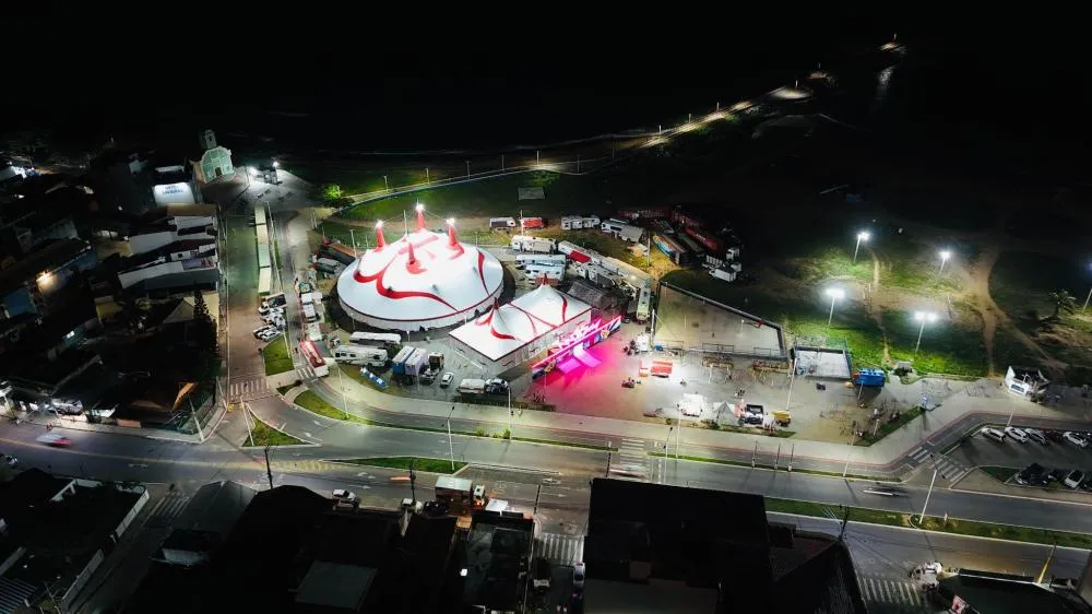 Circo Portugal Internacional continua temporada em Lauro de Freitas com palco 360º e o maior show de mágicas da América Latina